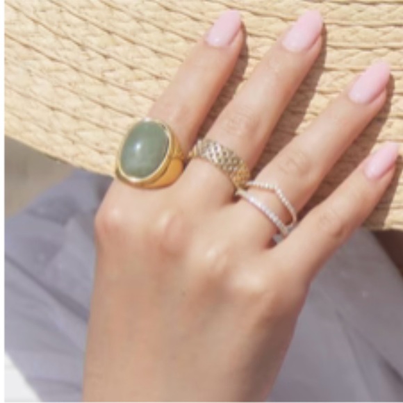 💕Green aventurine stone ring. (Matching bracelet on different post.) - Picture 3 of 3